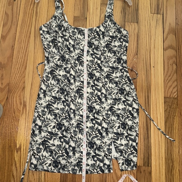 Fruit print Abercrombie mini dress, sleeveless summer dress - Picture 3 of 7
